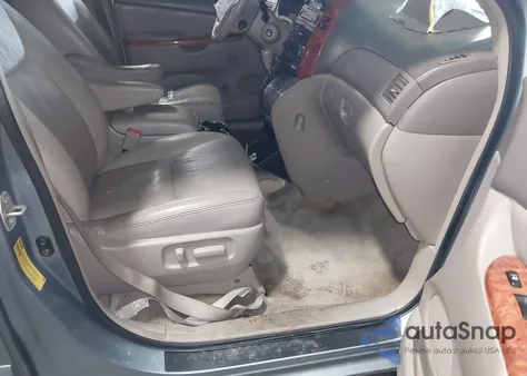 2008 Toyota Sienna Xle z USA, uszkodzony, nr VIN 5TDZK22C68S186818